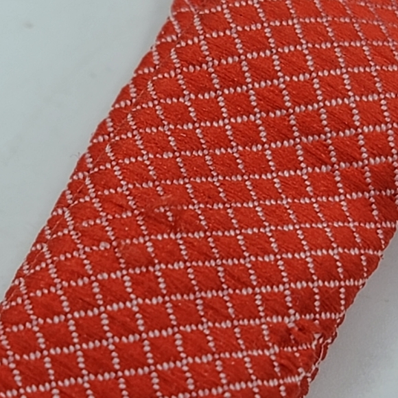 Artisan Made Adjustable Pre-Tied Red Checkered Bow Tie - Picture 6 of 12